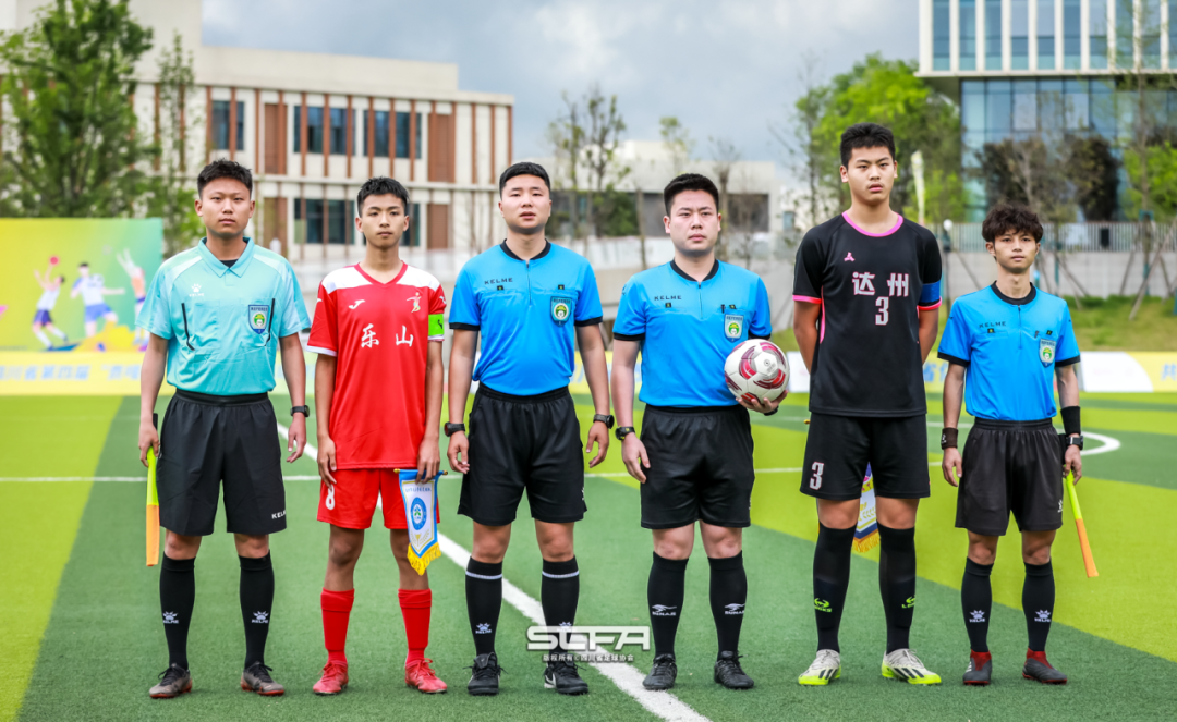 足球历史球员排行榜_足球队伍历史_足球历史各球队最强阵容